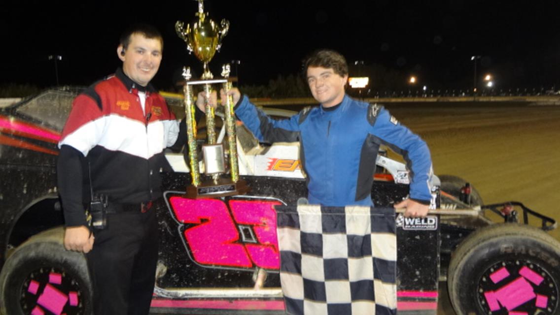 IT&#39;S OFFICIAL - DEVIN DODSON GETS 1ST CAREER WIN IN AC DELCO MODS