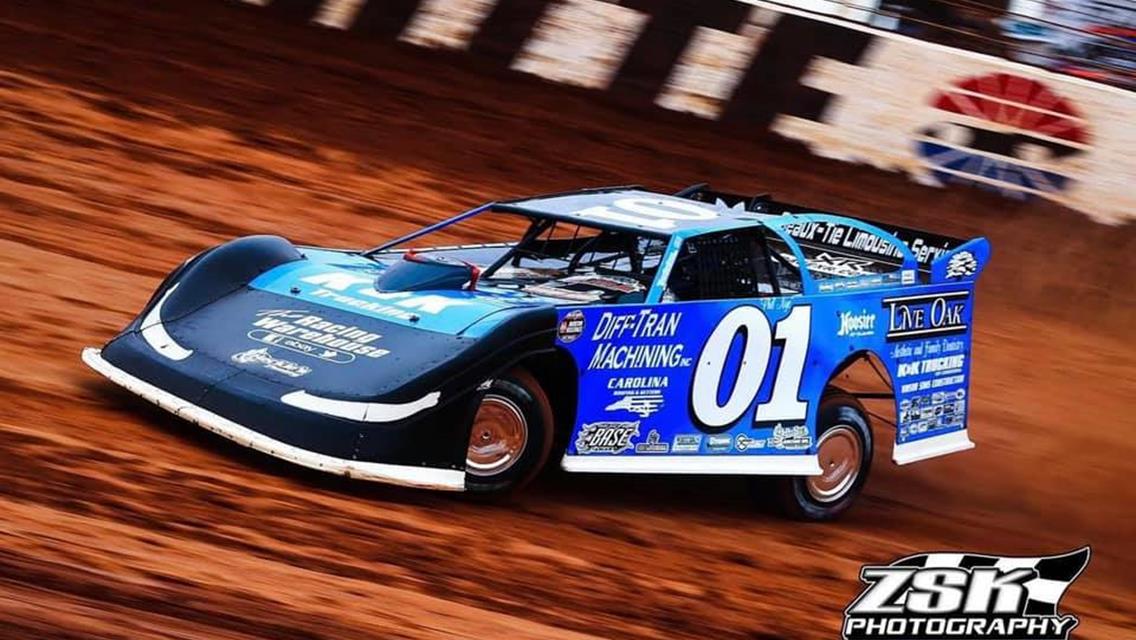 Dirt Track at Charlotte (Concord, NC) – World of Outlaws Morton Buildings Late Model Series – NGK NTK World Finals – November 5th-6th, 2021. (ZSK Photography)