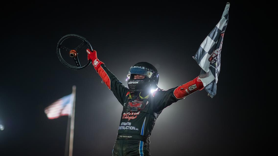 Jake Swanson Holds off Alex Bright to Win Xtreme Sprints Debut at Jacksonville