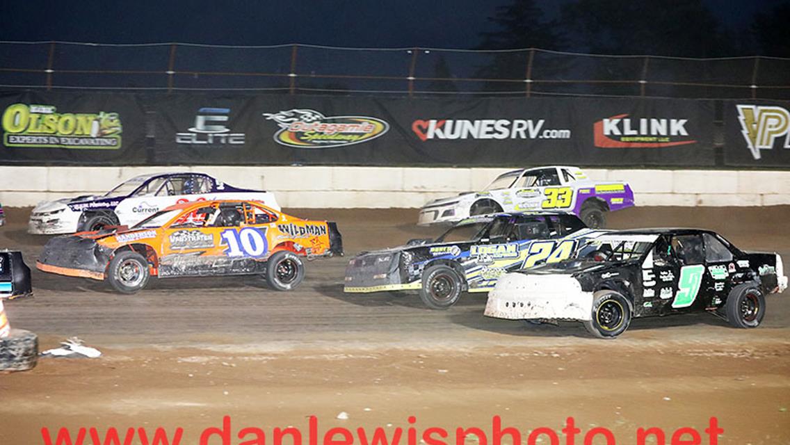 SCHEFFLER SHREDS OUTAGAMIE LATE MODEL FOES