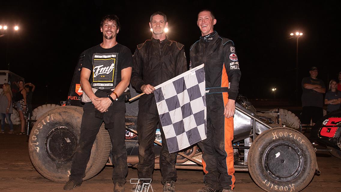 Zimmerman Kicks off I-30 Speedway’s Wingless STN with Photo Finish Victory!