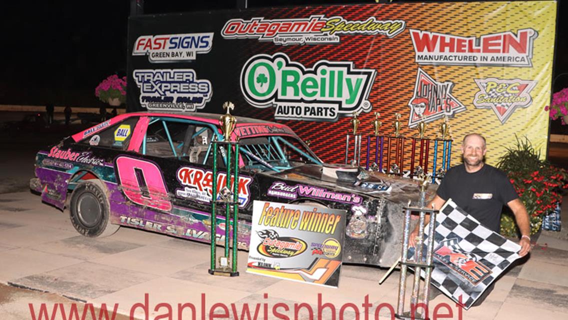 KONNOR WILINSKI NABS $1,750 MODIFIED PAYDAY AT OUTAGAMIE