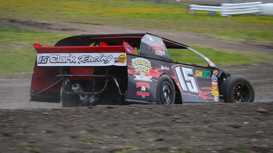 A sign of summer: Red River Valley Speedway hosts pre-season practice
