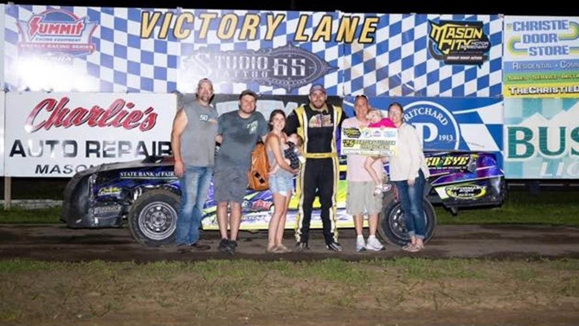 Chanse Hollatz won the USRA Stock Car event at Mason City Motor Speedway on Monday, August 18.