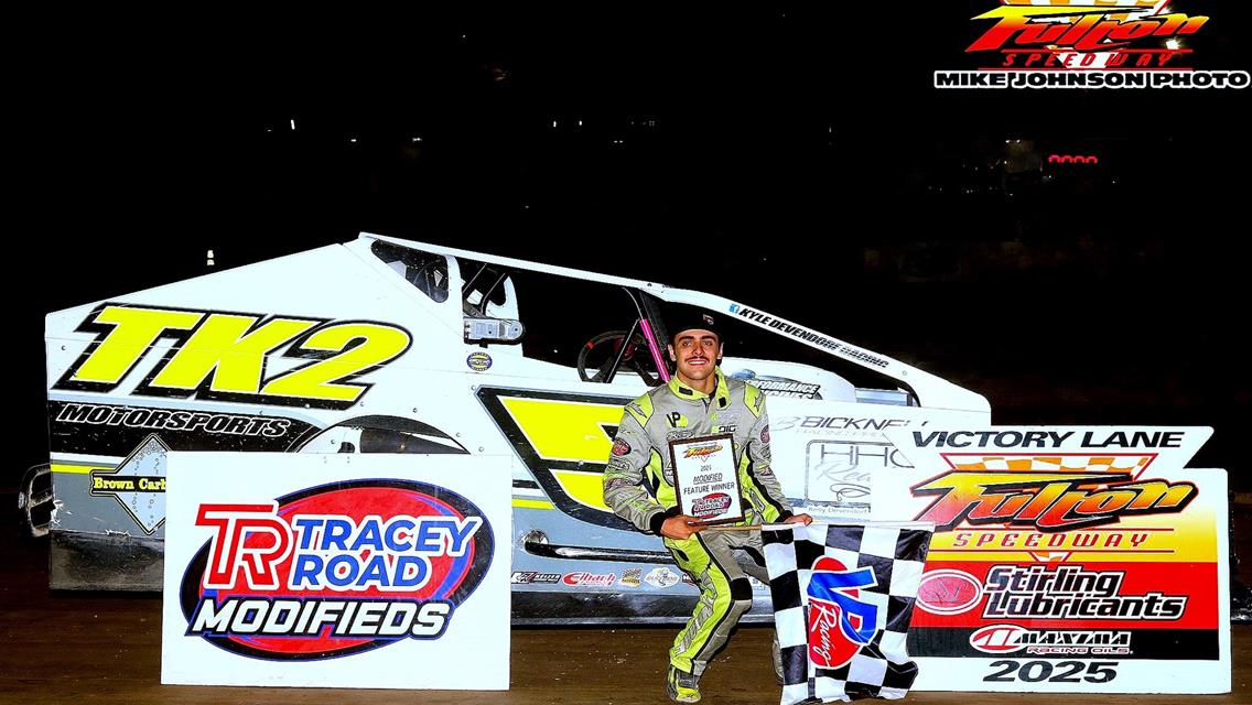 Kyle Devendorf Battles to First Ever Fulton Speedway Modified Win