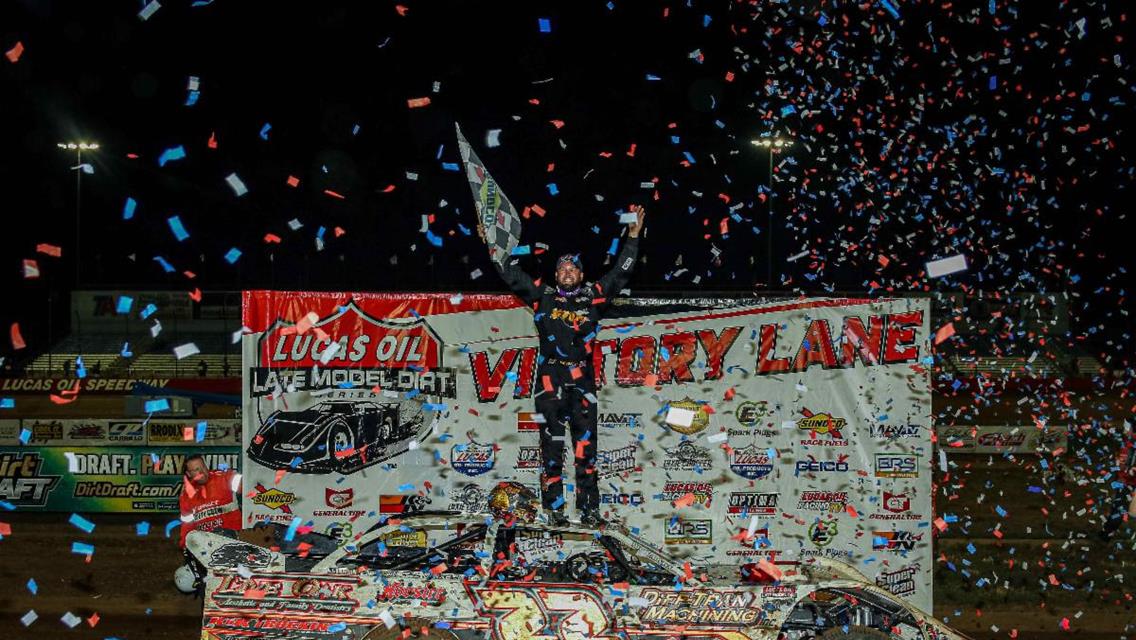 Ferguson holds off Davenport at the line for thrilling Diamond Nationals win at Lucas Oil Speedway