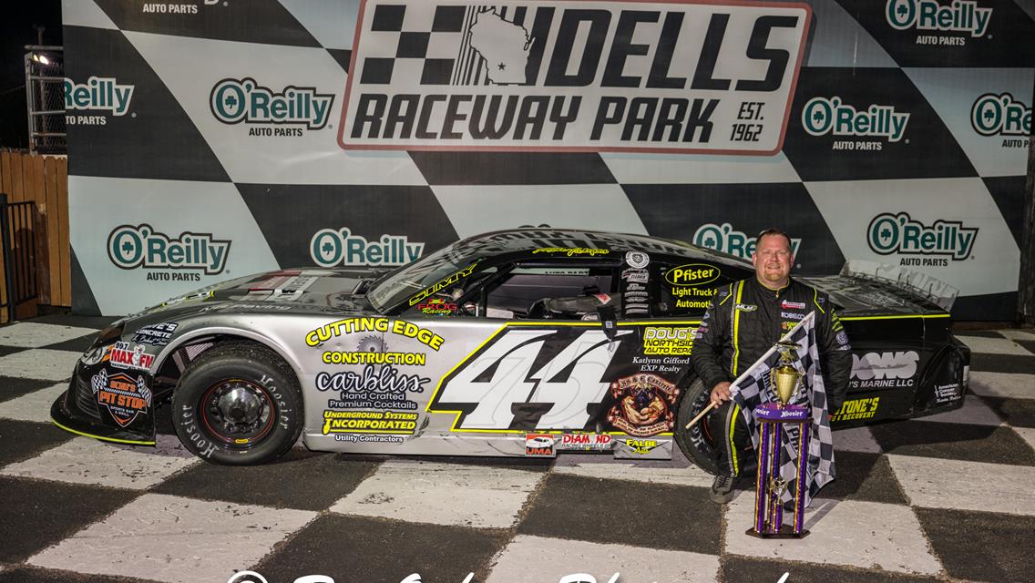 LICHTFELD WINS BLYSTONE TOWING 50 IN UMA LATE MODELS