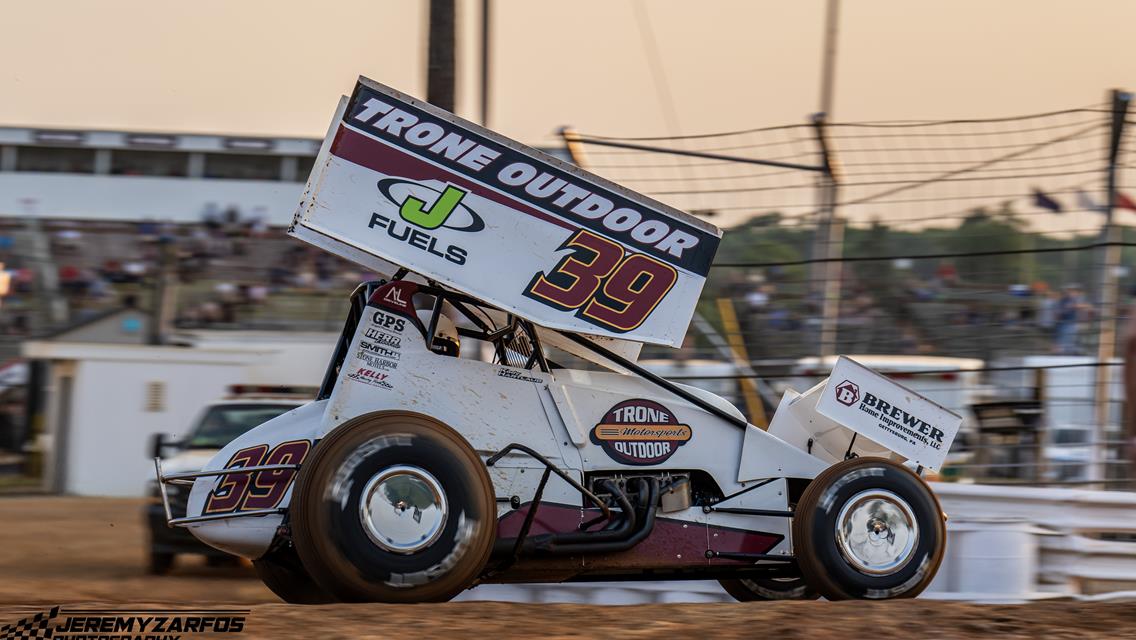 Kody Hartlaub Leads Laps, Continues To Build Momentum in Trone 39