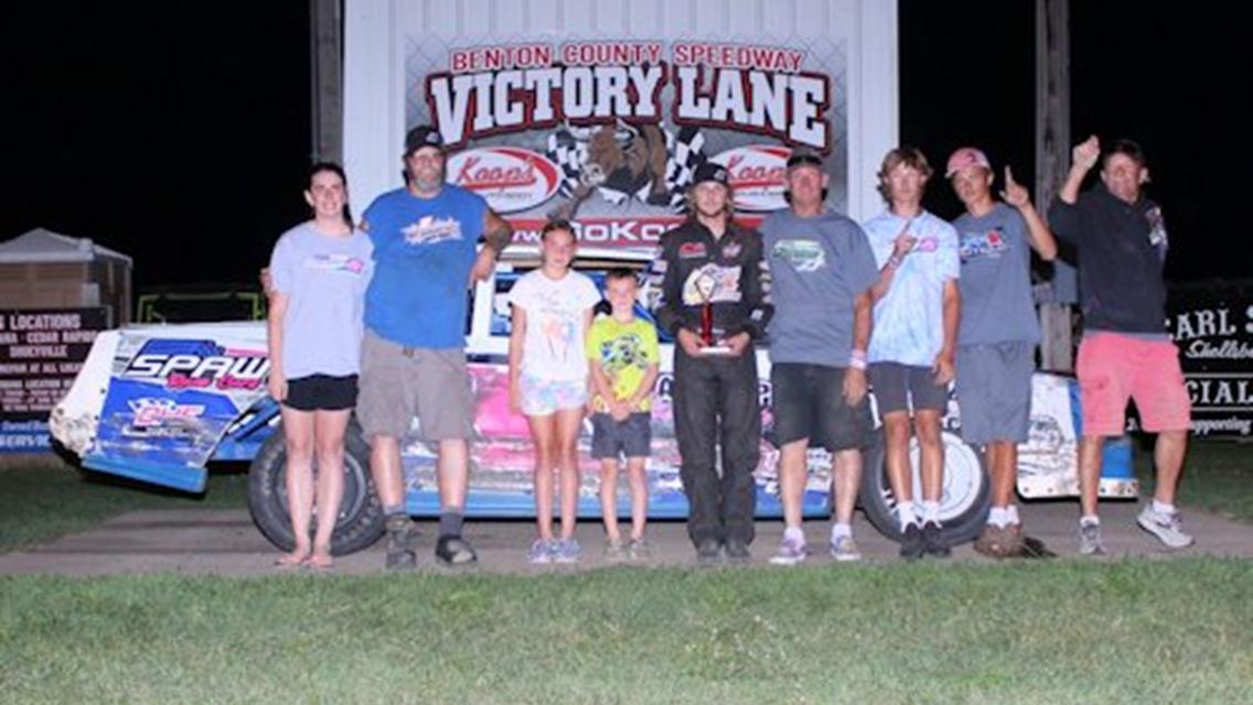 Nezworski nabs IMCA Late Model checkers at Benton County Speedway