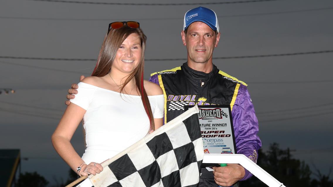 Sitterly Charges from Fifteenth for First Oswego Supermodified Win of 2021