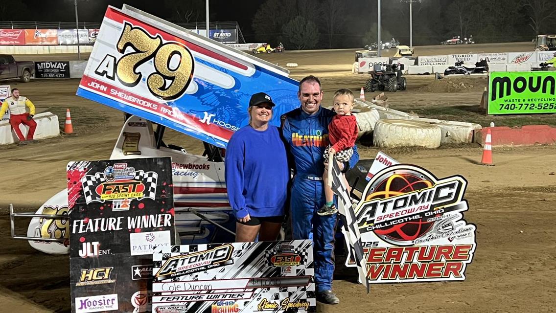 Cole Duncan Claims Checkers at Atomic Speedway with POWRi Fast Season Finale
