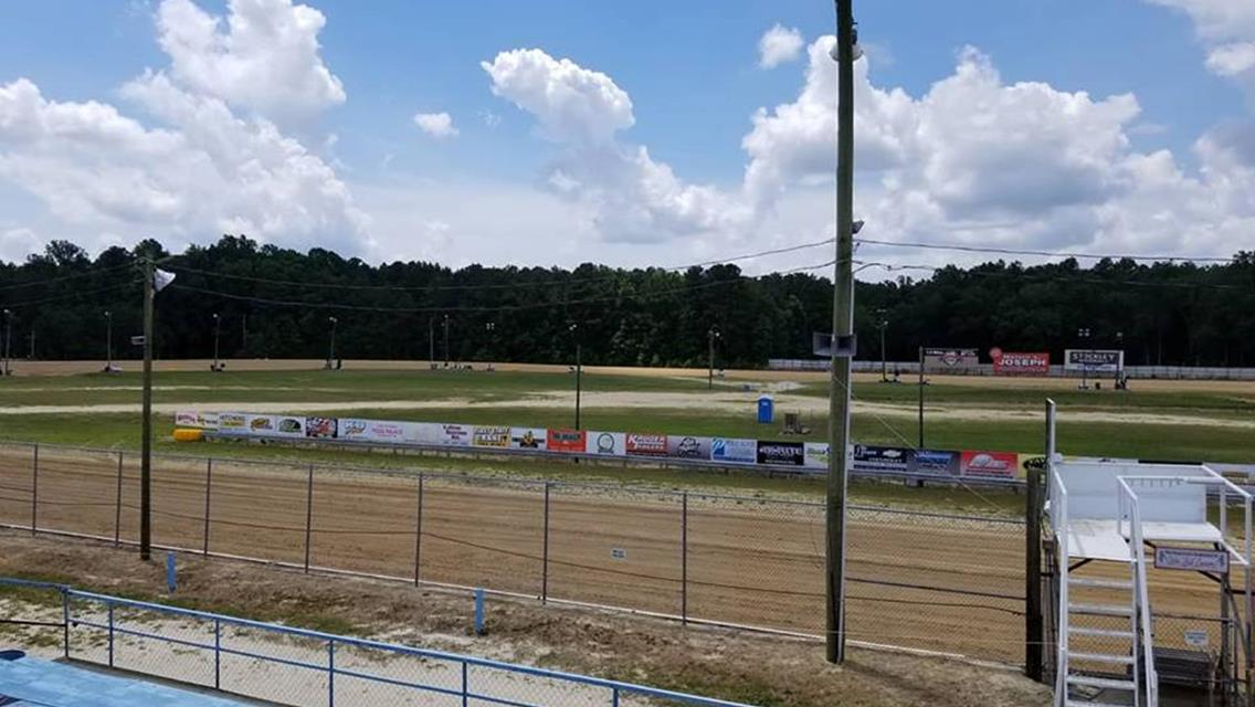 ITS â€˜CLASH FOR CASH RACE DAY AT GEORGETOWN SPEEDWAY