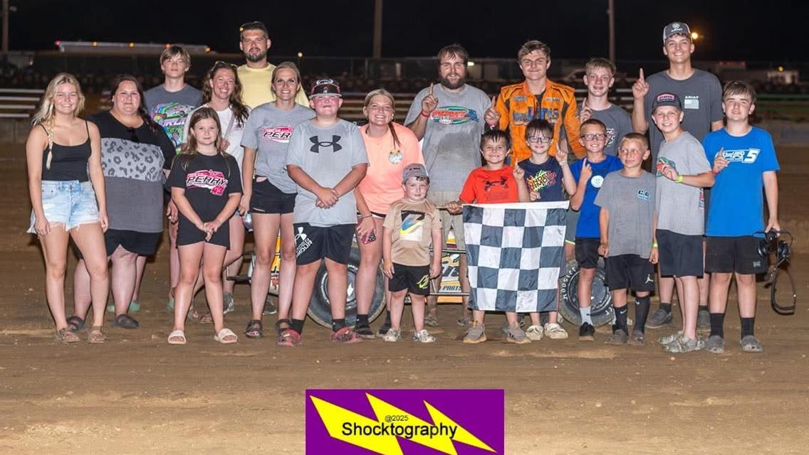 Perry, Holden, and Stroup Handle HART Series Indiana Micro Week Fields on Thursday at Bartholomew County Fairgrounds!