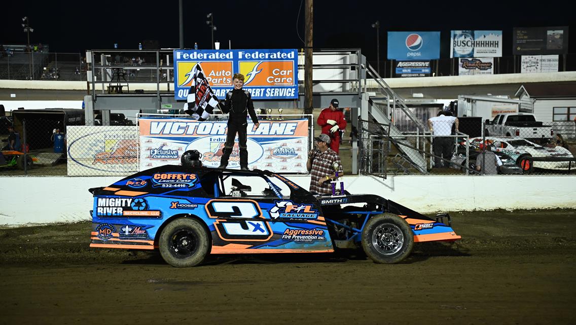 Kenny Wallace, Brent Thompson, Lee Stuppy, Bradley Stanfill &amp; Keatin Lyons take wins at Federated Auto Parts Raceway at I-55!