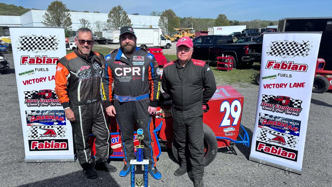 Tom Harwood Parks It in Fabian/Mt Snow Fuel of Dover, VT Victory Lane at The New London-Waterford Speedbowl!