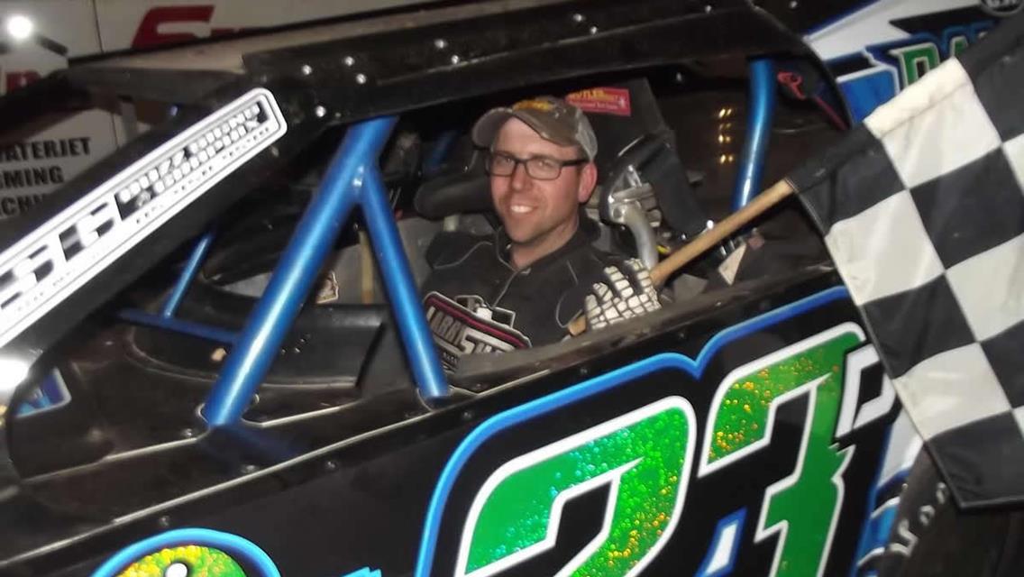 Buzzy Adams Records Two-Win Weekend in Midwest Mod