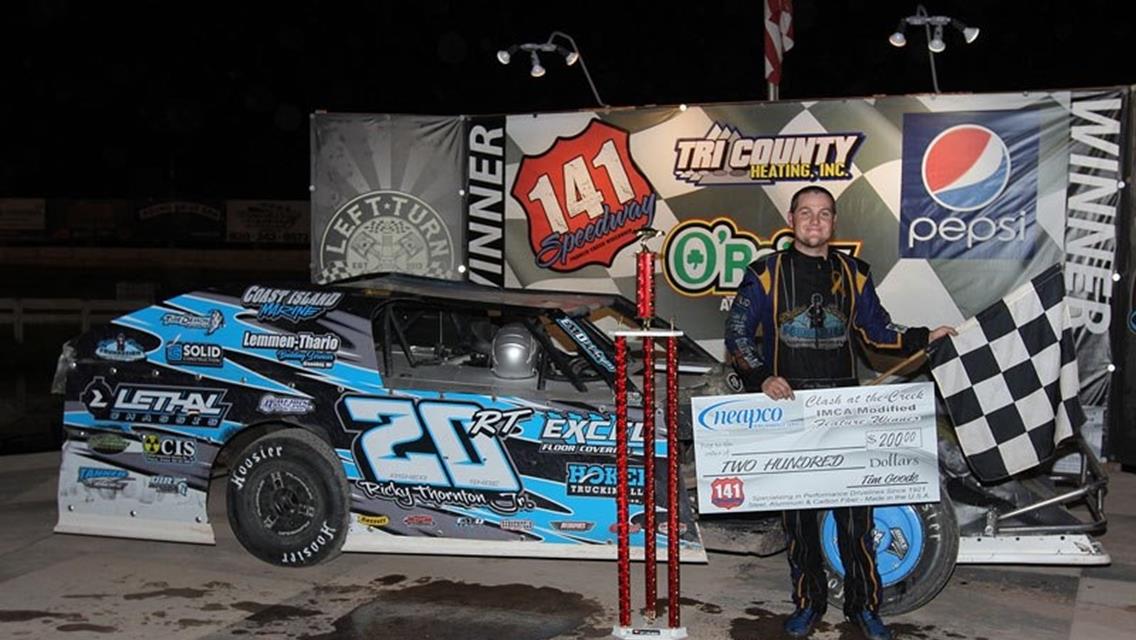 Thornton repeats at 141 Clash with big IMCA Modified payday