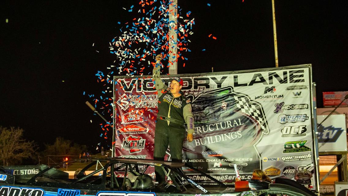 Burdick blocks final lap slider for thrilling I-94 emr Speedway victory