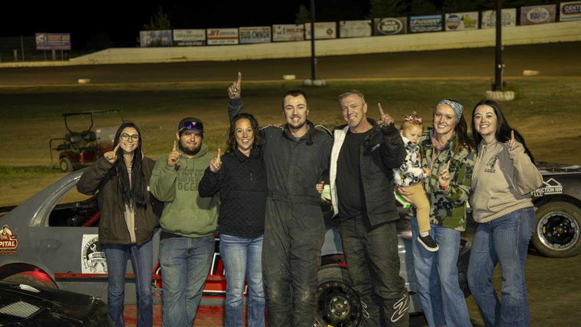 Tyson Blood, Austin Kerrigan, and Nick Miles win on Championship Night Round 2.