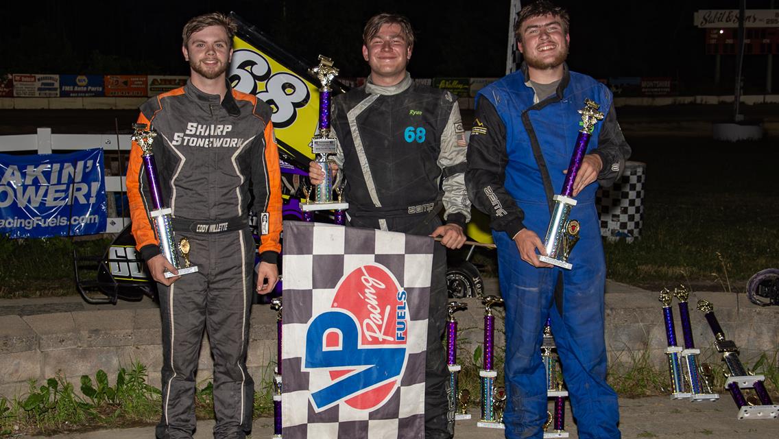 Another wild night at Bear Ridge Speedway for the Royal Moses #57 Memorial Race! The Granite State Micro Sprints brought the heat, literally, with som