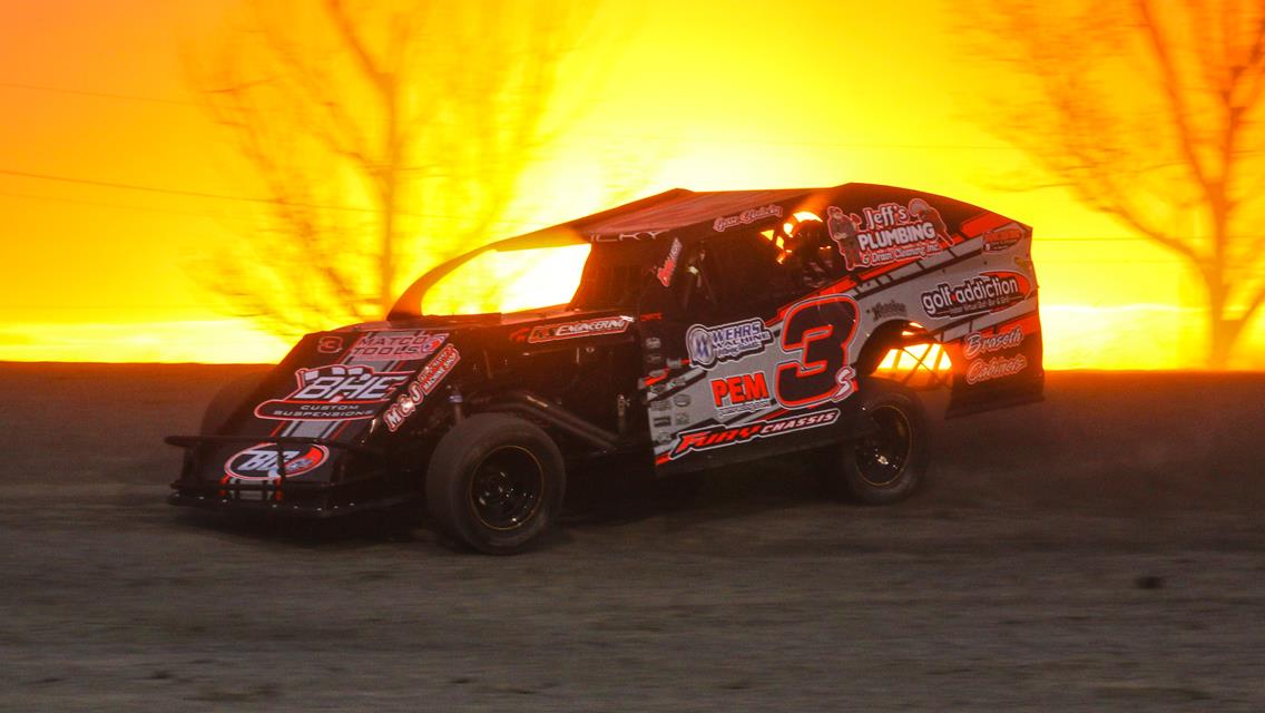 Red River Valley Speedway Hosts 48th Season Opener Friday