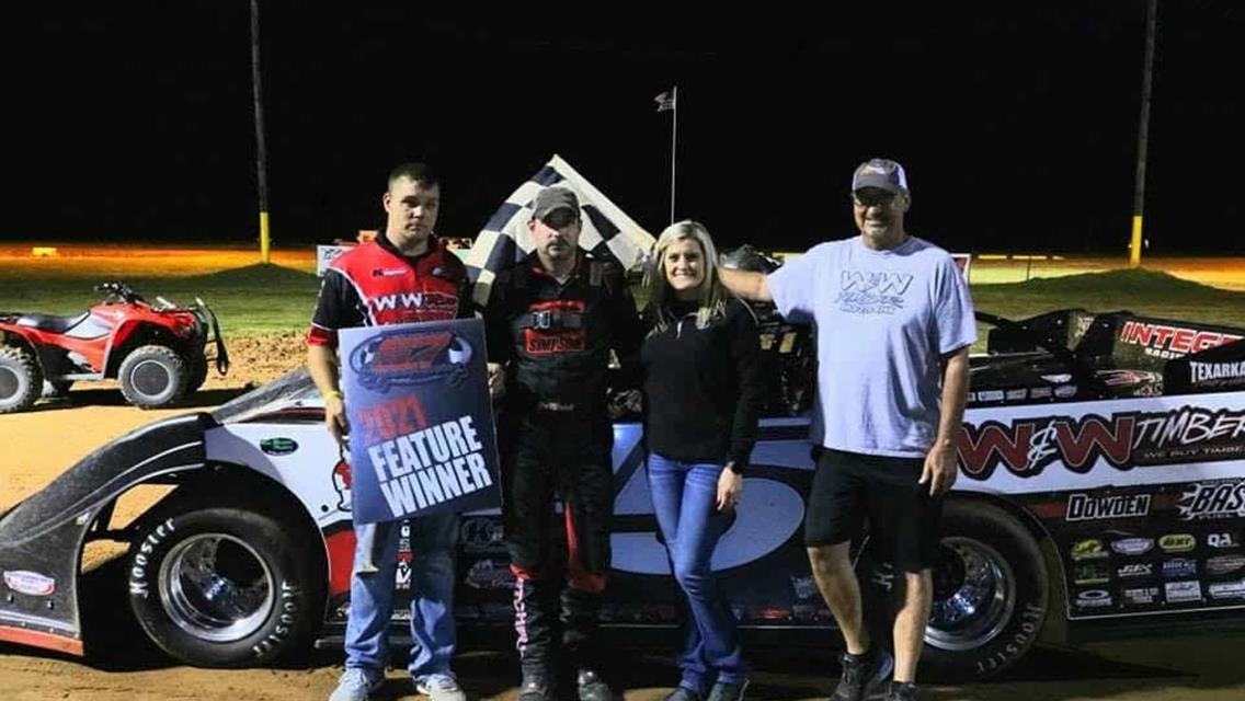 Mitchell back on top at 67 Speedway; Kenneth Mitchell Memorial up next