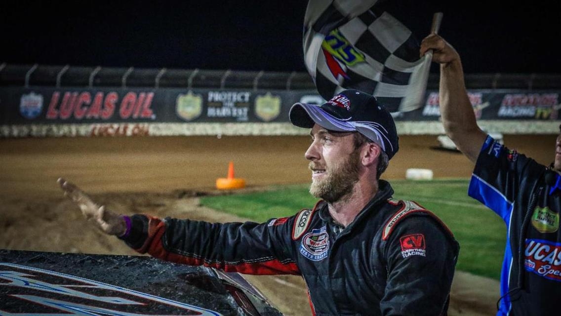 Keeter grabs Lucas Oil Speedway USRA Modifield spotlight