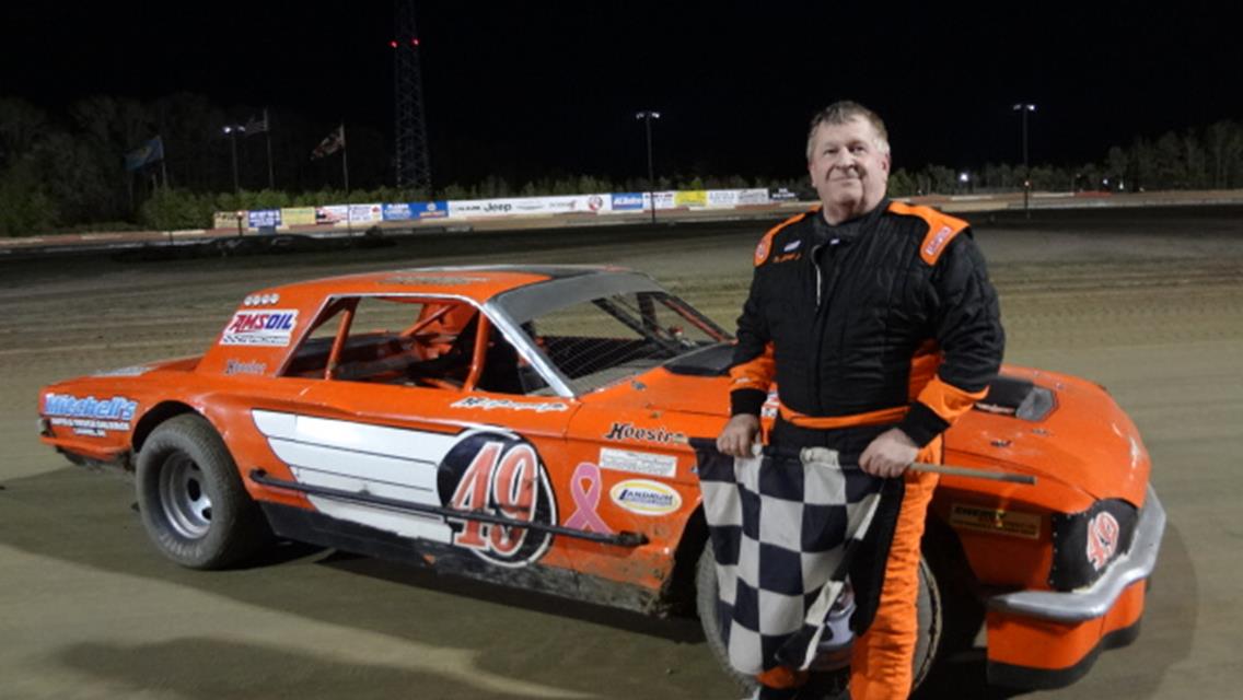 MEL JOSEPH, JR. PILOTS FORD THUNDERBIRD TO LITTLE LINCOLN WIN