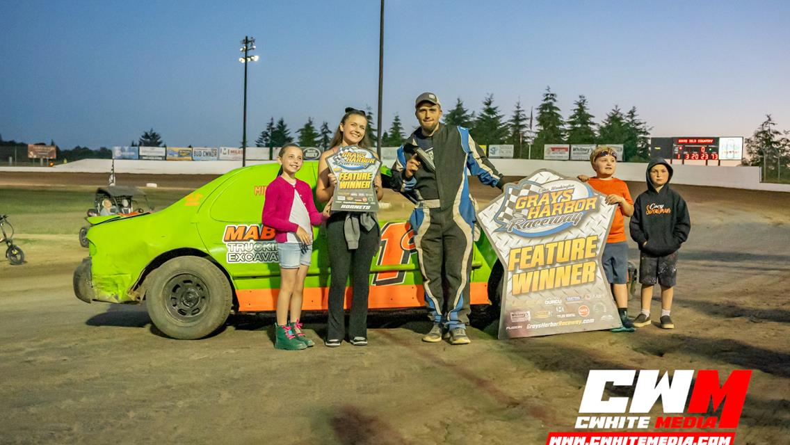 After 10 years Craig Moore back in victory lane with the Modifieds on Mid-Season Championship Night, Miller, Foster,Kerrigan, Sweatman  also victoriou