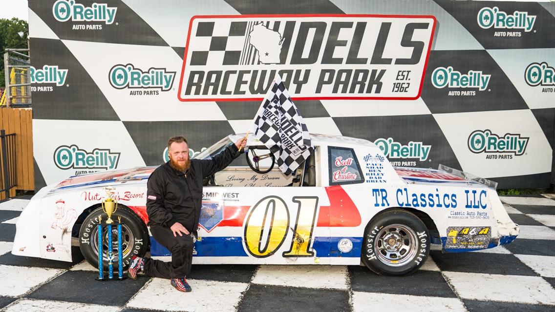 KYLE KLUETZ &amp; WAYLON ROBINSON MAKE WAVES IN HOBBY STOCK SPLASH