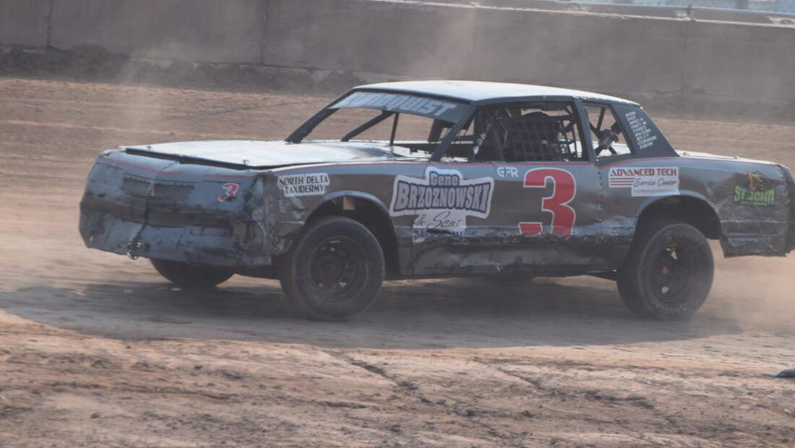 Lundquist brothers win big on Veteran’s night