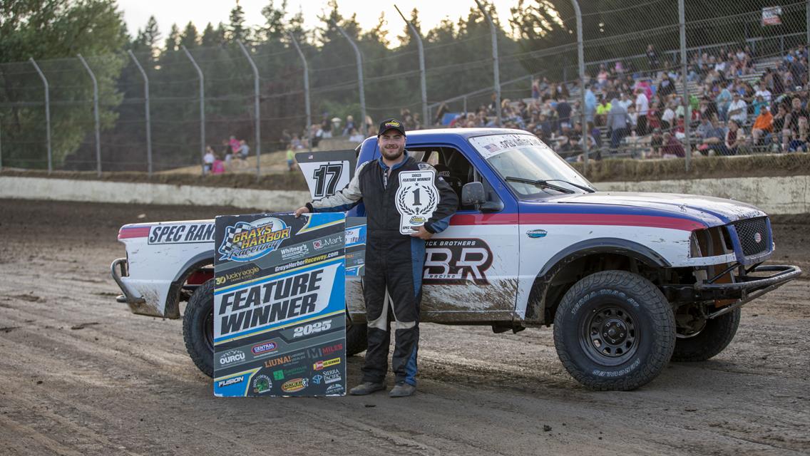 Blood wins Modified Nationals Tune Up, on an Exciting night at Grays Harbor Raceway