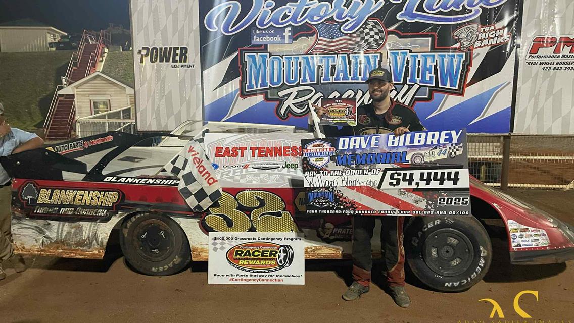 Willaim Blankenship wins in nail-biting fashion at Mountain View Raceway!