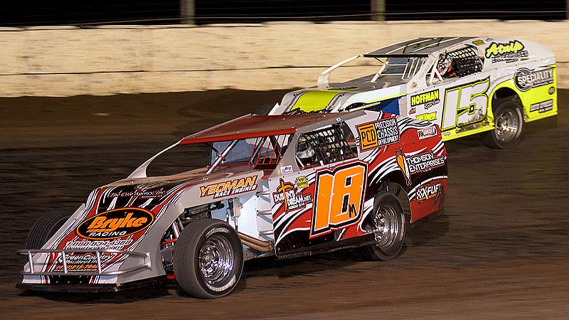 Morton denies Gillmore in Iron Man Challenge Out-Pace USRA B-Mod lid-lifter