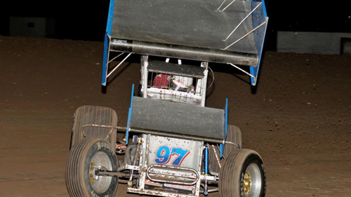R.J. Johnson Takes Winged ASCS Southwest Honors at USA!