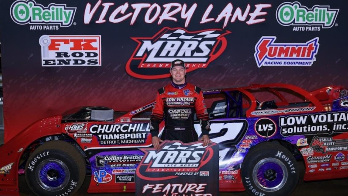 Pierce Seeps &quot;Nippy 50&quot;, Smith Wins at Buckshot