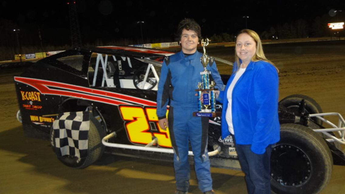 2015 ROOKIE OF THE YEAR - DEVIN DODSON WINS IN AC DELCO OPENER