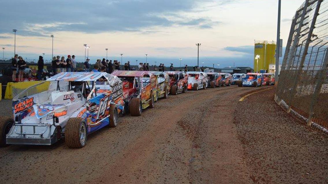 Williamson and Friesen at home as Super DIRTcar Series Heads to Niagara Region