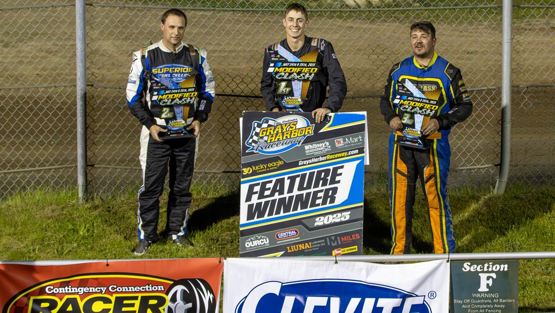Eston Whistler wins Night 1 of the Modified Clash