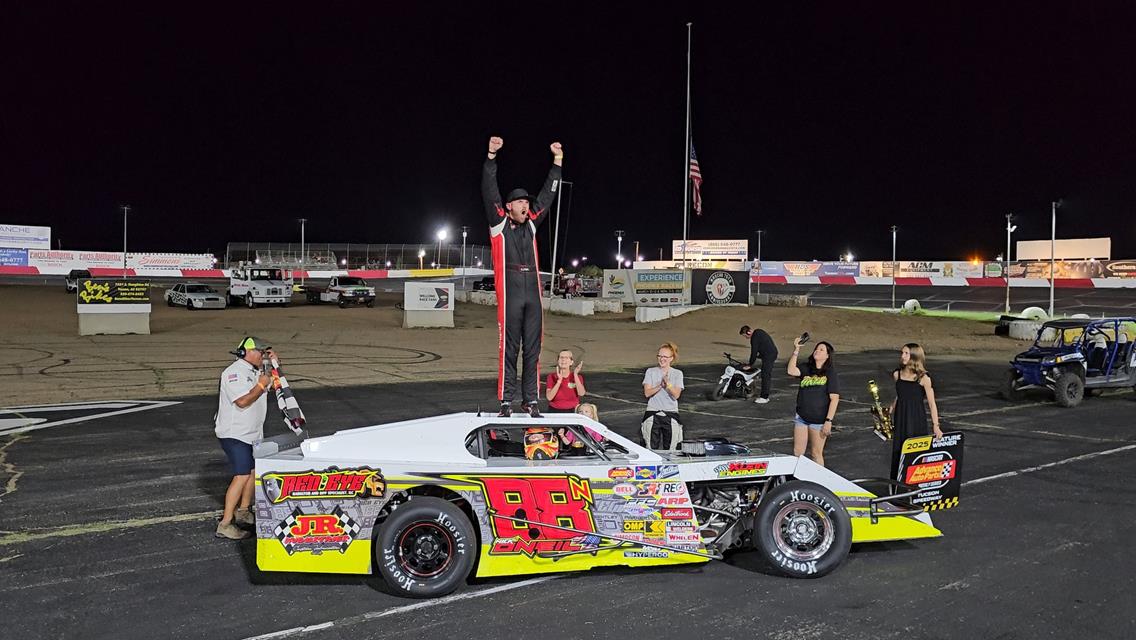 Nick O&#39;Neil earns seventh victory of 2025 at Tucson Speedway