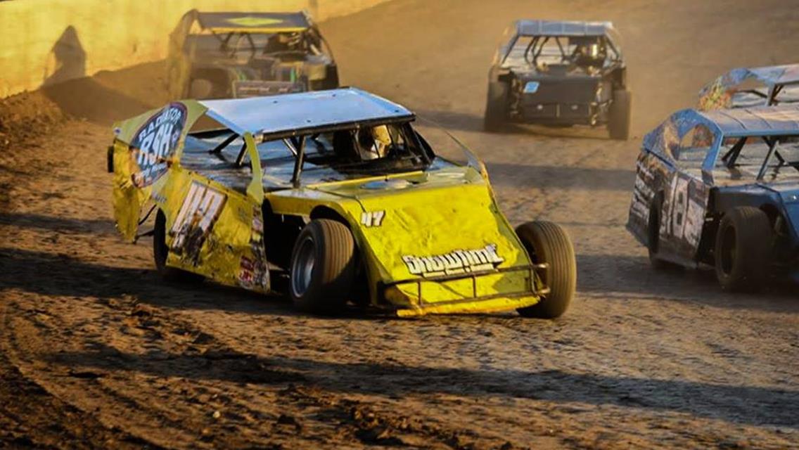 Modifieds On Tap For Wednesday Night Willamette World Of Outlaw Race
