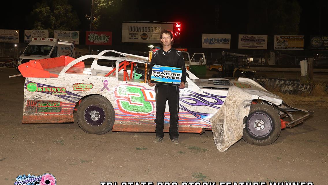 Smith, Slaney, Newberry, Catucci, Rasmussen, Gentry Are Larry Damitz Memorial Winners