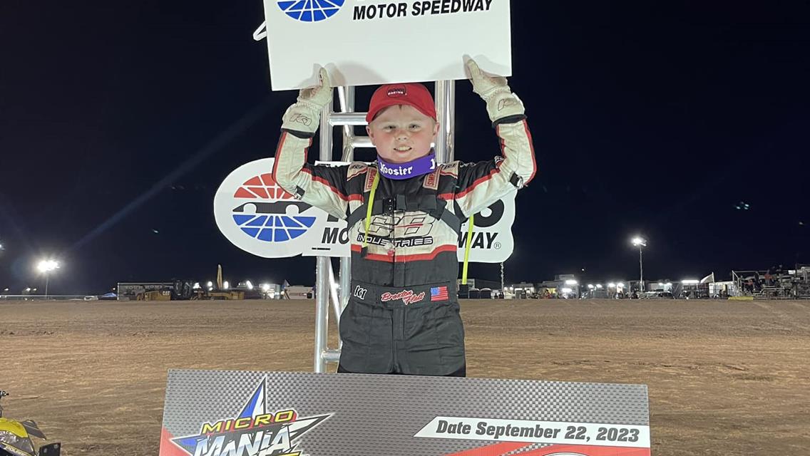 Braxton Flatt and Braxton Weger Bank Victories in Micro Mania Night Two Support Divisions