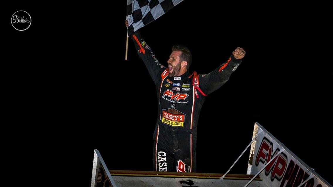 Brian Brown leads all 30 laps at Selinsgrove Speedway for Jim Nace Memorial/National Open title