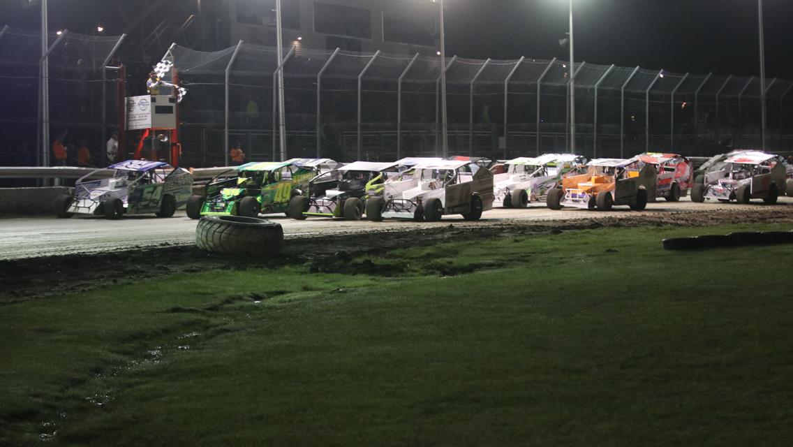 Airborne Season Opener, Saturday Night