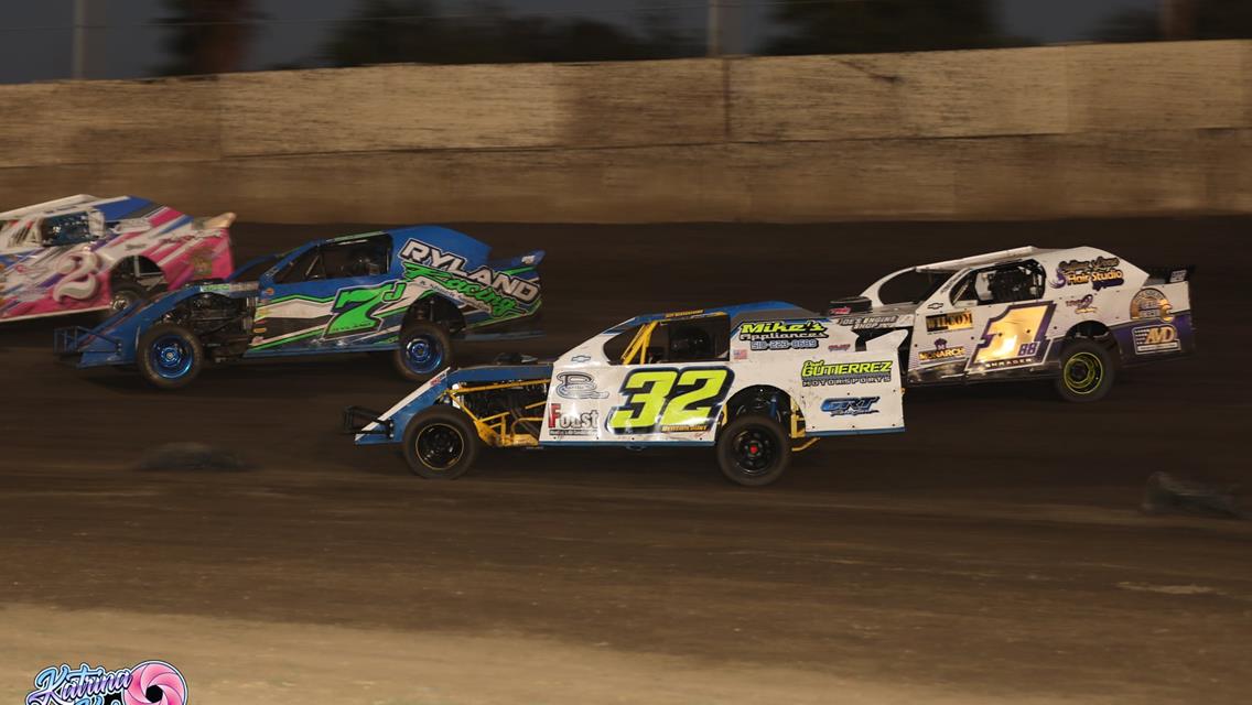 Hall Of Fame Night And Close Point Battles At Antioch Speedway Saturday Night