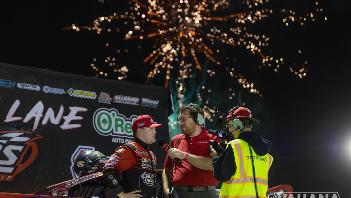 Pierce Sets Up Shop In Victory Lane For "Illinois Valley Showdown"