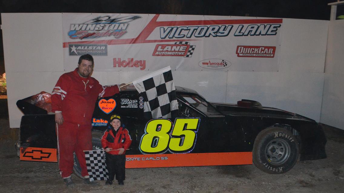 Winston Speedway Kicks Off The 2015 Season With a Full 7 in 1 Show