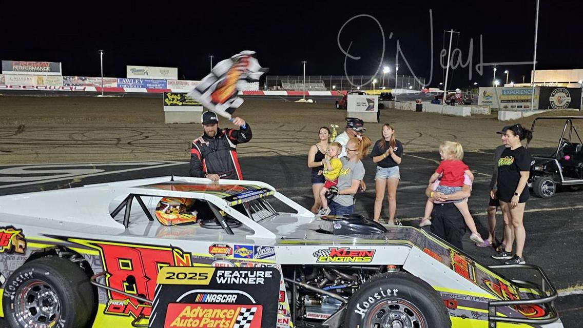Jake O&#39;Neil eighth in Modified World Championship; Nick O&#39;Neil grabs checkered flag at Tucson