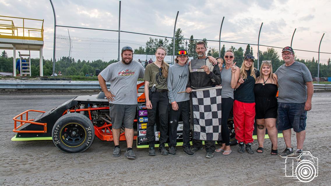 Bell, L. McDonald, M. Mulholland, N. Audette Claim Dinner Jacket Championships